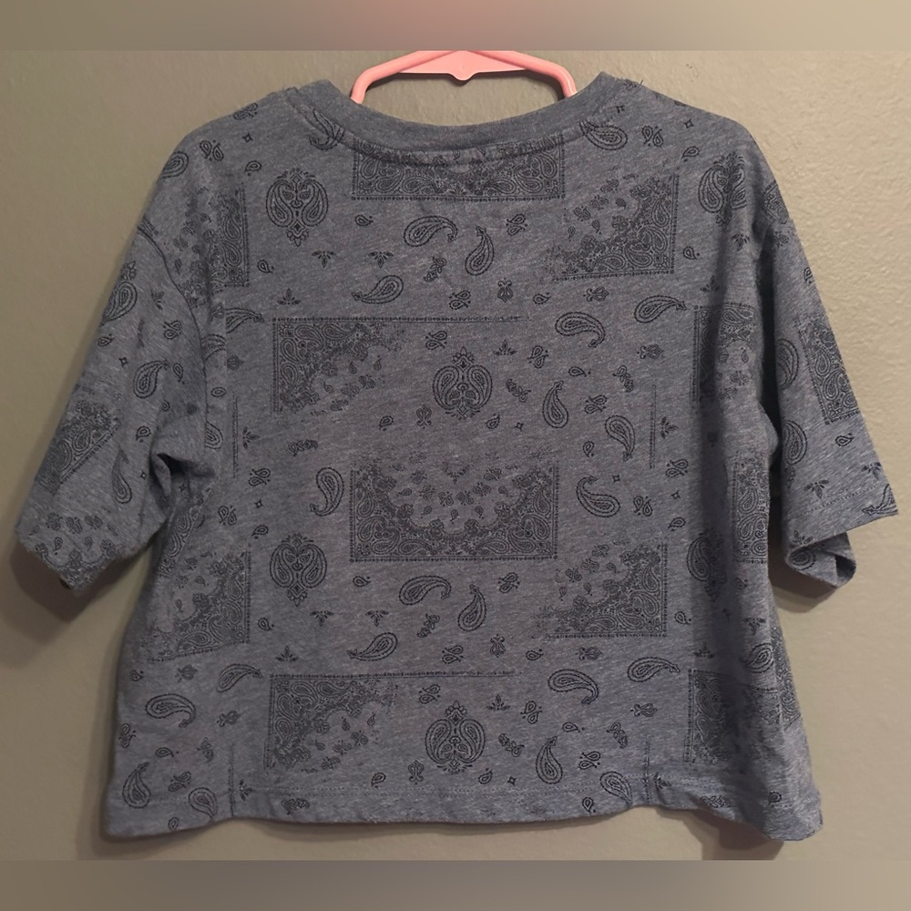 Epic Threads Little Girls Preworn Cropped Short Sleeve Top - Picture 2 of 2